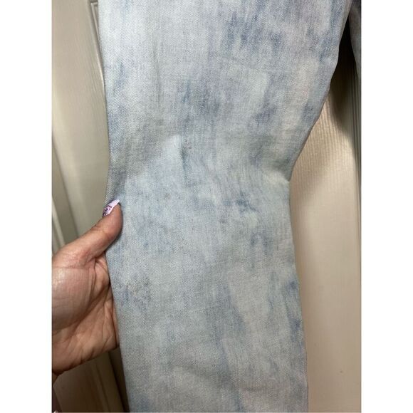 Majestik Jeans Mens Size 30/32 Light Wash Blue Slim Straight Studded Distressed - Picture 3 of 12